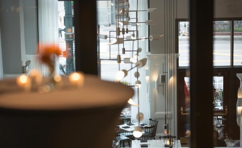 Staypineapple, An Iconic Hotel, The Loop image 28